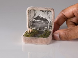 antique-ring-box-mini-diorama-talwst-11