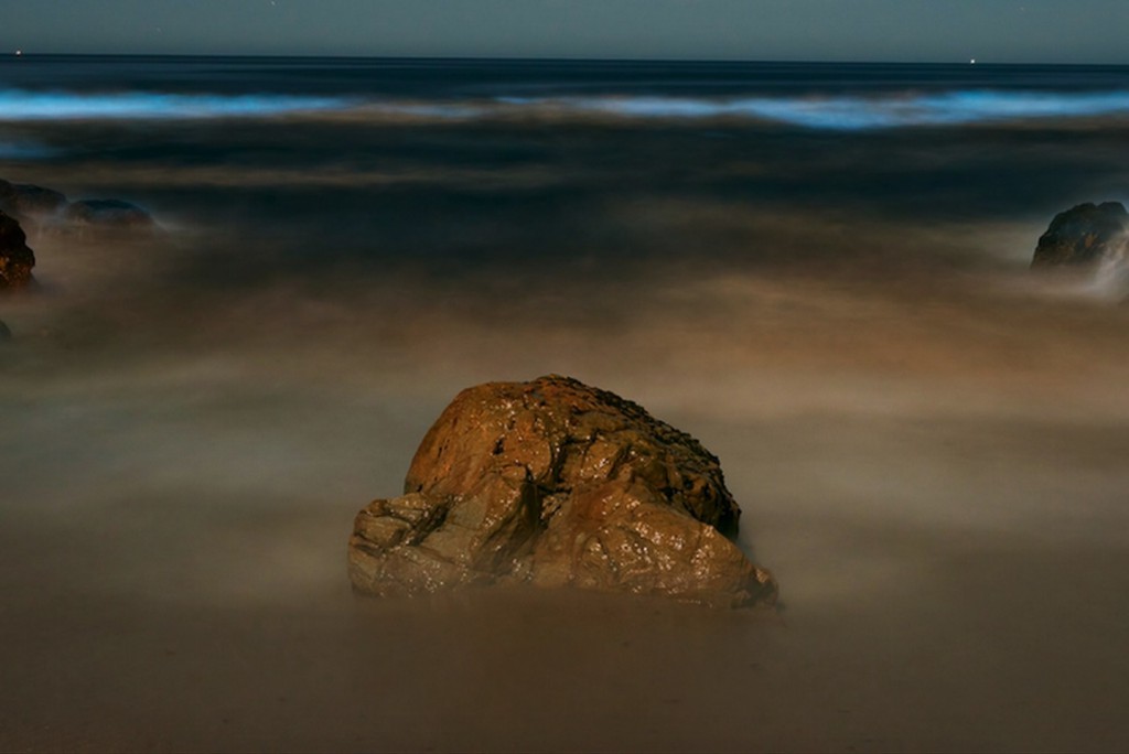 940209-glowing-beach-04